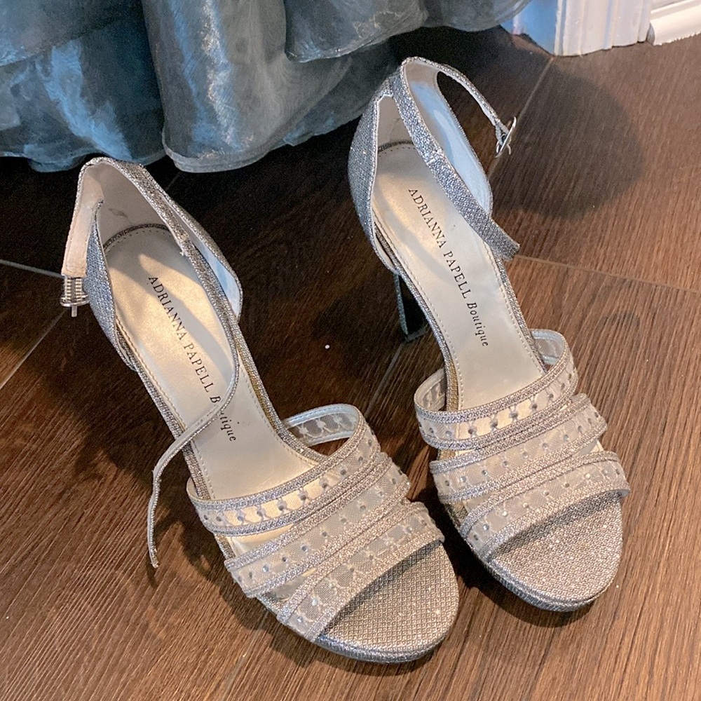 Size 8 Adrianna Papell gray pewter/gun metal high heels worn once for pictures!